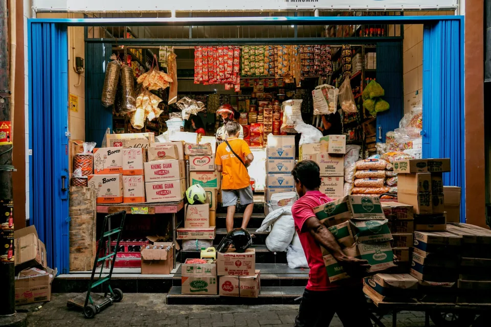 Nhiều ngành nghề có thể mở gian hàng trên cùng một sàn